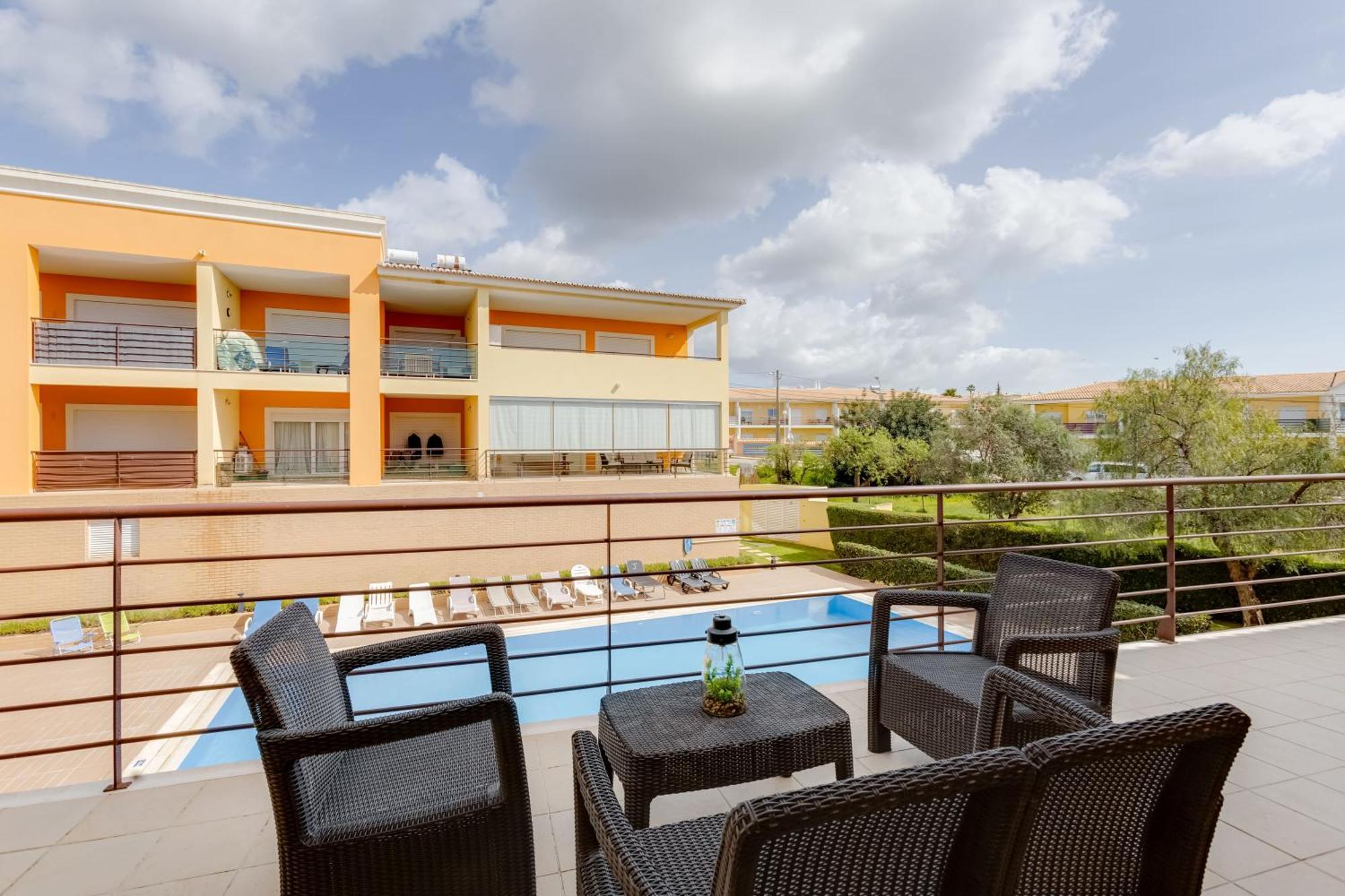 The Village - Apart Para 6 Com Ac, Garagem E Piscina, A Poucos Min Da Gale Albufeira Luaran gambar