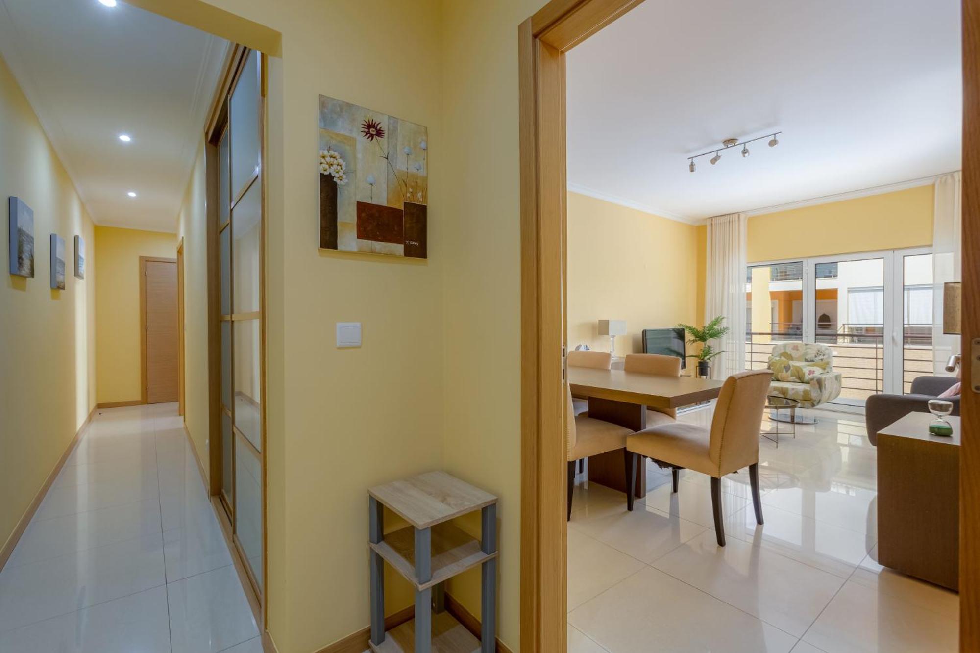 The Village - Apart Para 6 Com Ac, Garagem E Piscina, A Poucos Min Da Gale Albufeira Luaran gambar